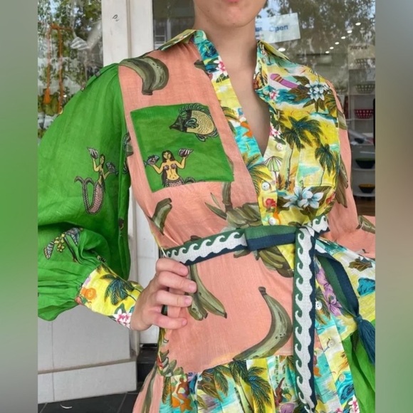 Vanances Patchwork Shirtdress
In Multiprint
$159 $695 - Picture 5 of 8